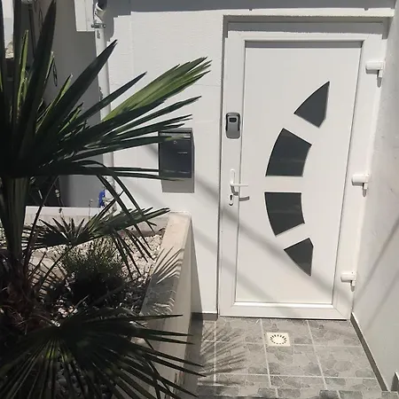 Apartma Val - Apartment *